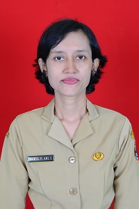 <center>Wali Kelas VIII E<br>MARIA EMAKULATA. ARI L, S.Pd</center>